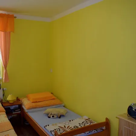 Pod Sjezdovkou 3*