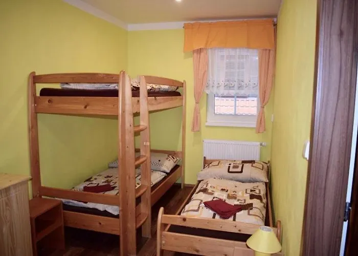 Pod Sjezdovkou 3*